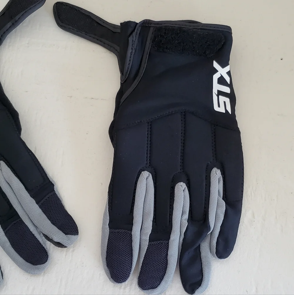 STX LaCrosse Strike Grip Gloves, Black/Grey, Wm Large, NEAR NEW
